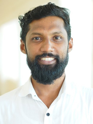 DR. MUNEER K